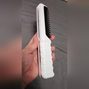 Chromatique Cordless Hair Straightener Styler Flat Iron Heat Comb Hot Brush Tool